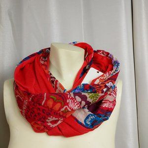 Treska Infinity Scarf